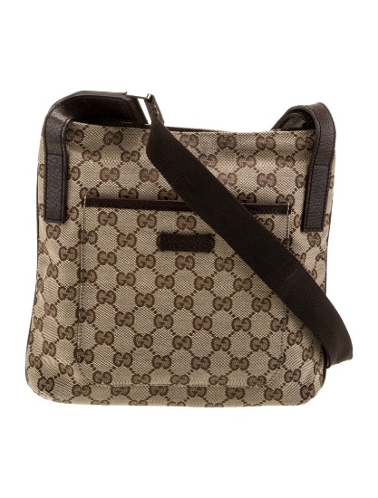 Gucci Gg Neut Canvas Gunmetal Hdw Zip Msgr Bag