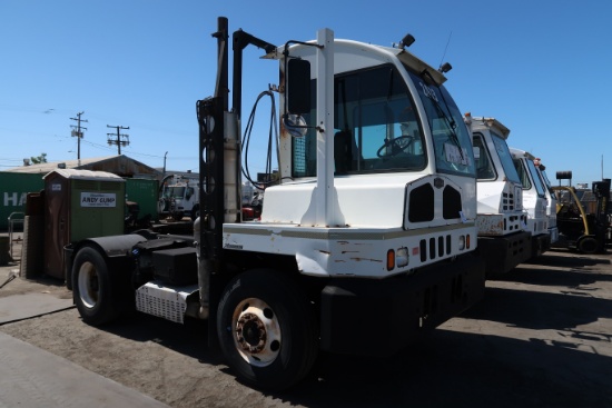 2013 Autocar Yard Spotter Cummins ISB 10 200 HP Engine (NEW HEAD, RINGS AND ROD BEARINGS)