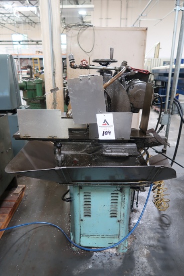 Brown & Sharpe Horizontal Milling Machine, 5.5" x 21" Table, w/ 5" Machine
