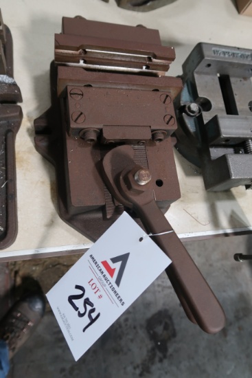 5" Machine Vise (SOLD AS-IS - NO WARRANTY)