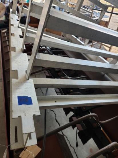 Lug stand