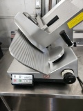 Automatic slicer