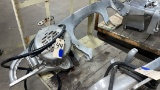 Beef splitting saw