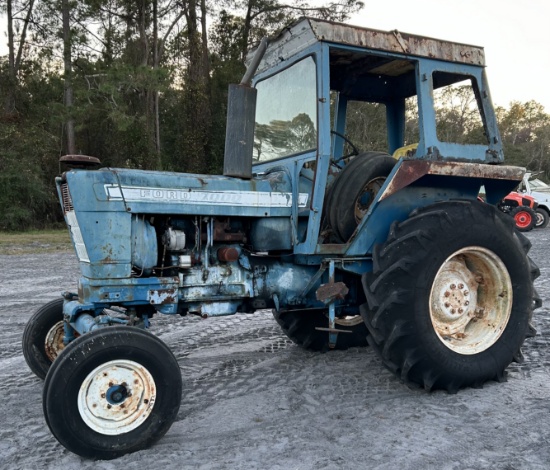Ford 7000 Tractor