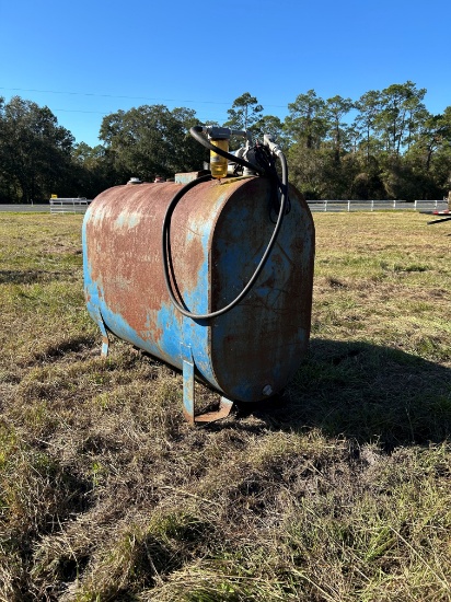 Approx. 300 gallon Fuel Tank with Pump