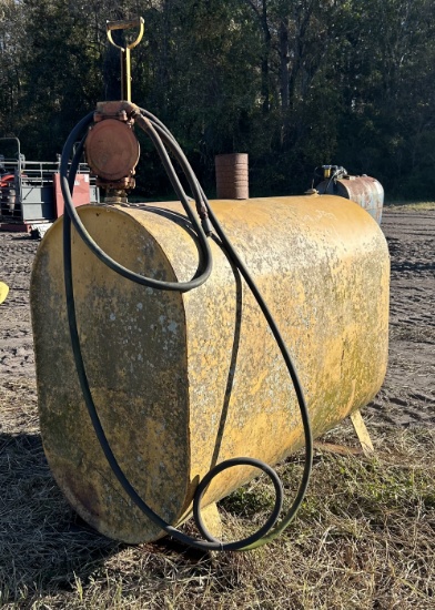 Approx. 300 gallon Fuel Tank with Pump