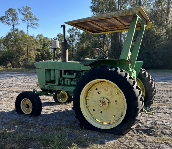 John Deere 3020 Tractor