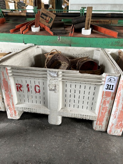 Miscellaneous Fruit Baskets with Produce Bin