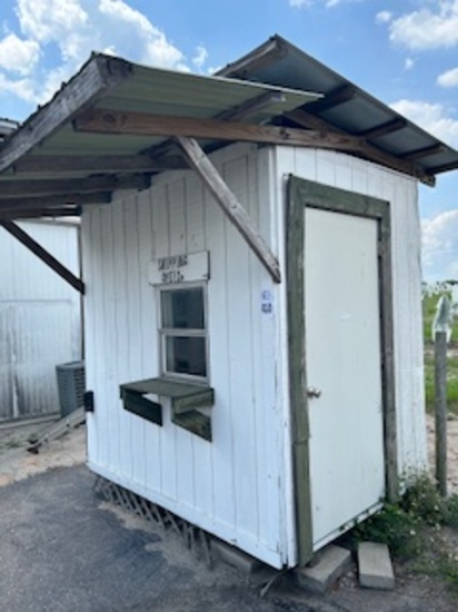 Shipping Office