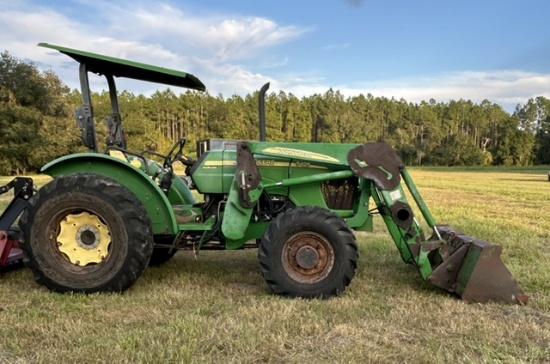 *Farm Liquidation* John Deere 5425 with Loader