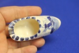 A Delft Personal Ashtray