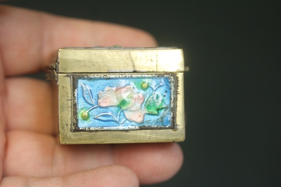 Antique Chinese Enamel Trinket Box
