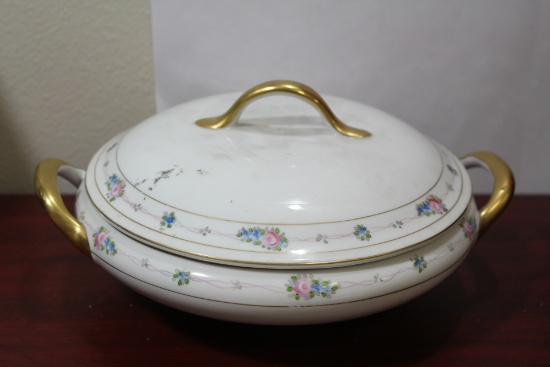 A Nippon Taureen