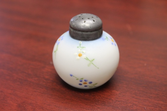 A Mount Washington Salt and Pepper Shaker
