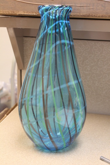 Artglass Vase