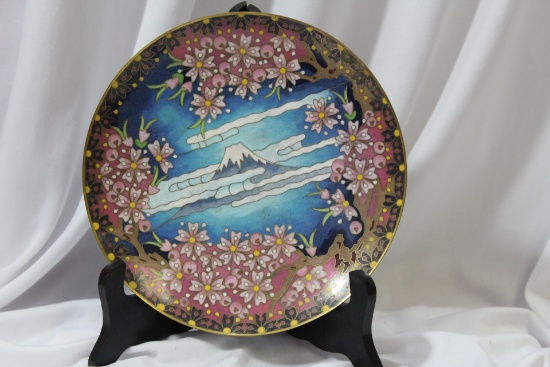 A Chinese Clisonne Plate