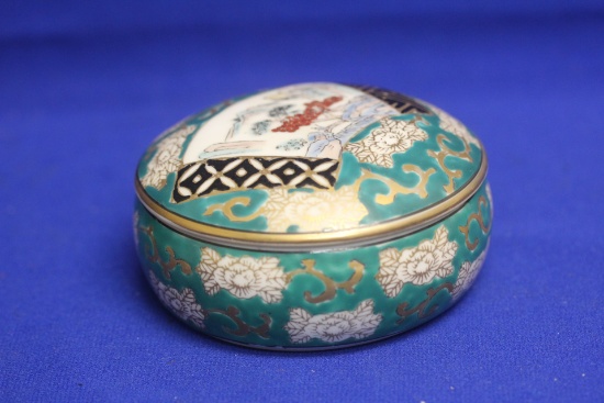 Gold Imari Porcelain Box