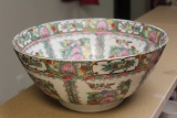 Large Rosemedallion Center Bowl
