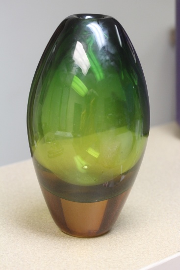 Heavy Artglass Vase