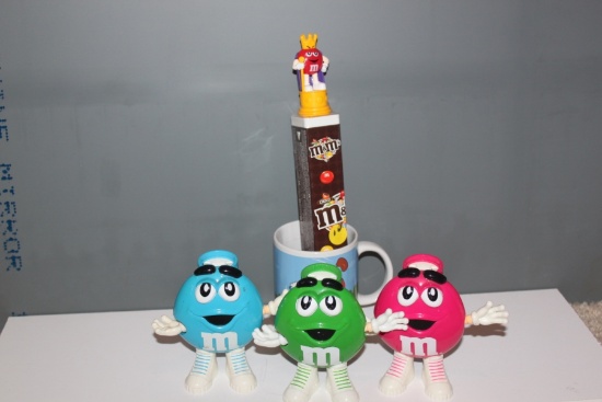 Assorted Lot of 5 M&M's Collectables