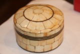 Schrimshaw Box