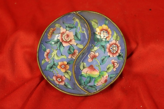 A Canton Enamel Chinese Small Dish