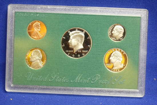 A 1996 US Mint Proof Set