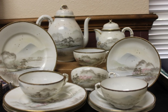 A Set of Kutani Eggshell Teaset