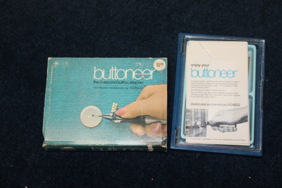 A Vintage Buttoneer