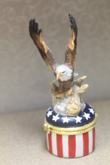 Eagle Ceramic Trinket Box