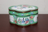 A Chinese Enamel Box