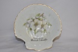 A Canadian Sea Shell Porcelain Tray