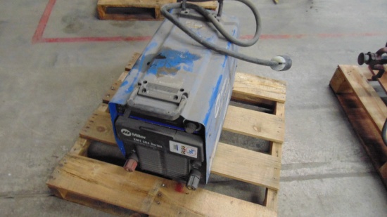 Miller XMT 304 CC/CV DC Inverter Arc Welder