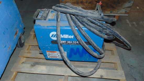 Miller XMT 304 CC/CV DC Inverter Arc Welder