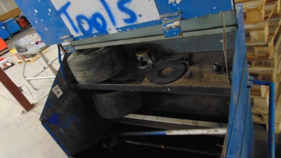 Industrial toolbox with Stands
