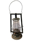 DIETZ CRYSTAL RAILROAD LANTERN WITH GLASS OIL FONT, SUN PURPLED DIETZ FITALL GLOBE
