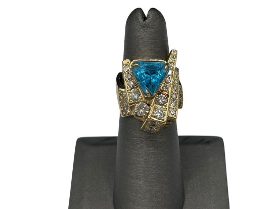 IMPRESSIVE LADIES 14K YELLOW GOLD SWISS BLUE TOPAZ AND DIAMOND RING