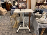 WHITE METAL AND COMPOSITE MOBILE WRITING / LAPTOP STATION WITH ADJUSTABLE HEIGHT SIT TO STAND