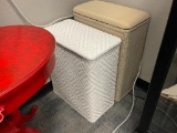 TWO HINGED TOP VINYL WICKER LAUNDRY HAMPERS IN WHITE AND BEIGE COLOR