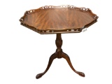 ANTIQUE GEORGE III MAHOGANY PIE CRUST OCTAGANOL SERVING TABLE