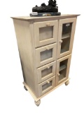 VINTAGE FARMHOUSE WHITE KITCHEN CUPBOARD CABINET WITH GLASS CABINET DOORS AND DRAWERS