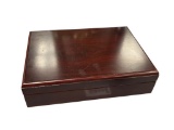 ELEGANT CHERRY TONE CEDAR LINED CIGAR HUMIDOR CASE WITH ZIPPO LIGHTERS, CIGAR CUTTERS, AND CASE