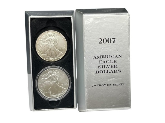 2007 AMERICAN SILVE EAGLE SET FEATURING TWO 2007 AMERICAN SILVER EAGLES