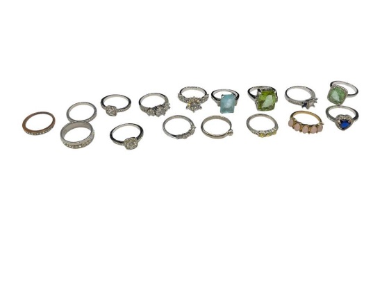 ASSORTED SILVER TONED FASHION RINGS FEATURING SYNTHETIC STONES