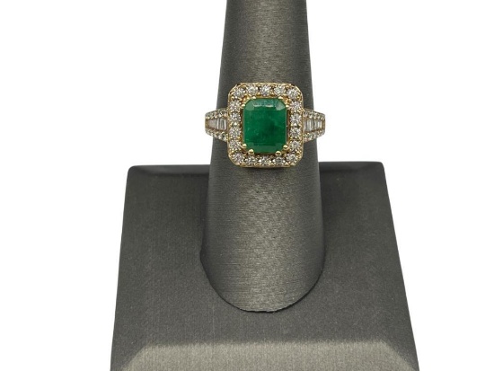 EFFY DESIGNER 14K YELLOW GOLD EMERALD CUT EMERALD AND DIAMOND FASHION RING