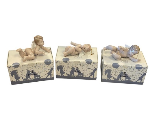 LLADRO FINE PORCELAIN MERRY CHRISTMAS HOLIDAY ORNAMENTS EACH WITH ORIGINAL BOX