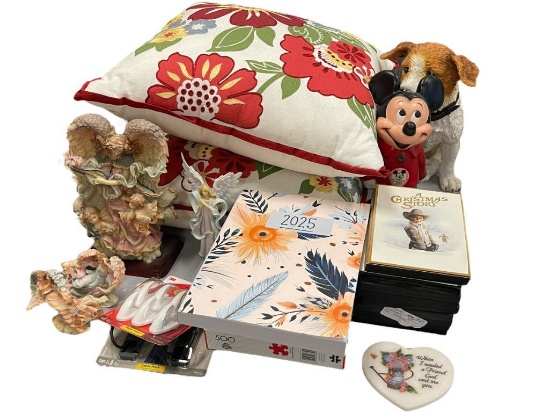HOUSEHOLD GOODS AND DECOR INCLUDING OUTDOOR PILLOWS, DVDS, PUZZLES, NEW HANGING HOOKS