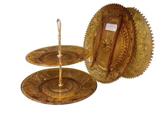 VINTAGE INDIANA TIARA GLASS AMBER TABLEWARE INCLUDING SANDWICH TWO-TIER TRAY AND PLATTER