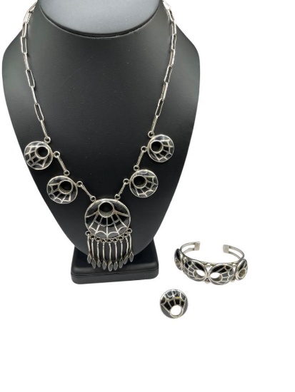 STERLING SILVER BLACK ONYX INLAY JEWELRY SET INCLUDING NECKLACE, CUFF BRACELET, AND RING