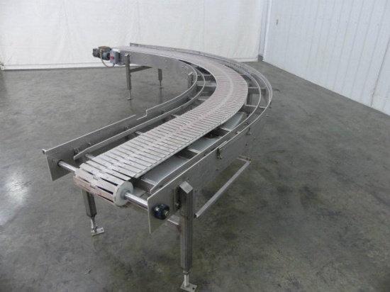 90 Degree Turn Plastic Table-Top Conveyor 26" Wide